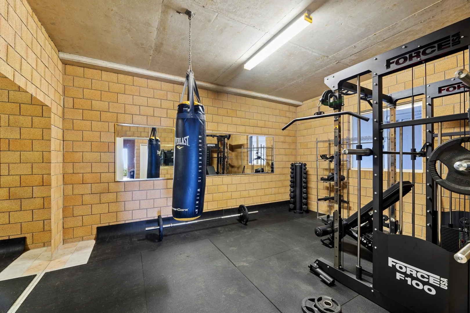 Additional image 23 of 328 Chesterfield Drive, Bonogin QLD 4213