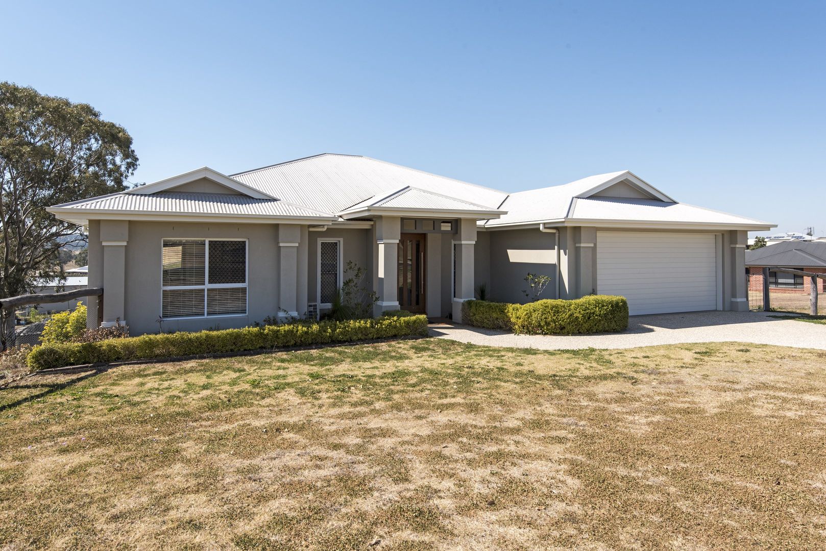 2 Sawyers Court, Gowrie Junction QLD 4352, Image 2