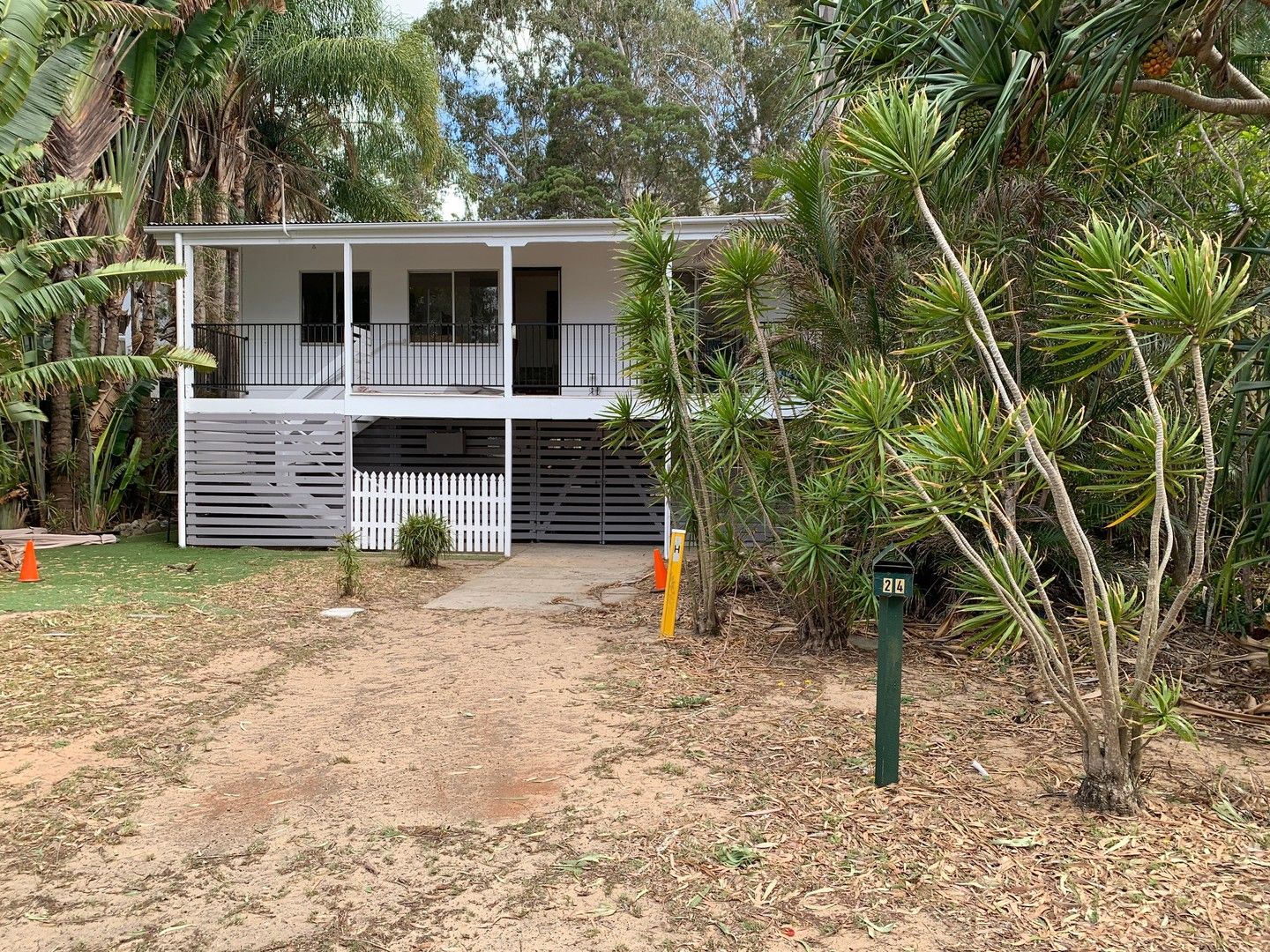 2 bedrooms House in 24 Victoria Parade COOCHIEMUDLO ISLAND QLD, 4184