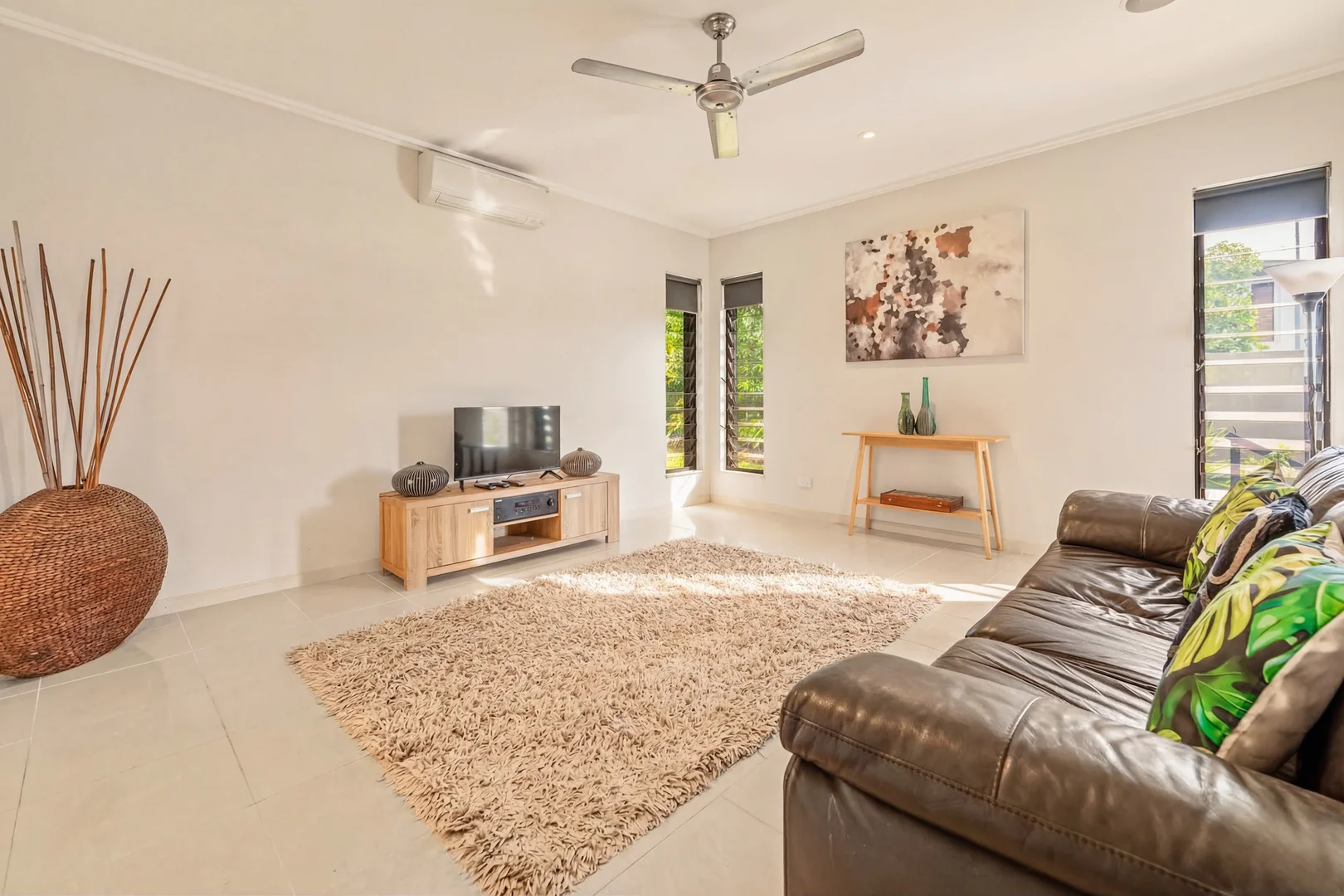 Additional image 8 of 126 McFarlane Drive, Kanimbla QLD 4870