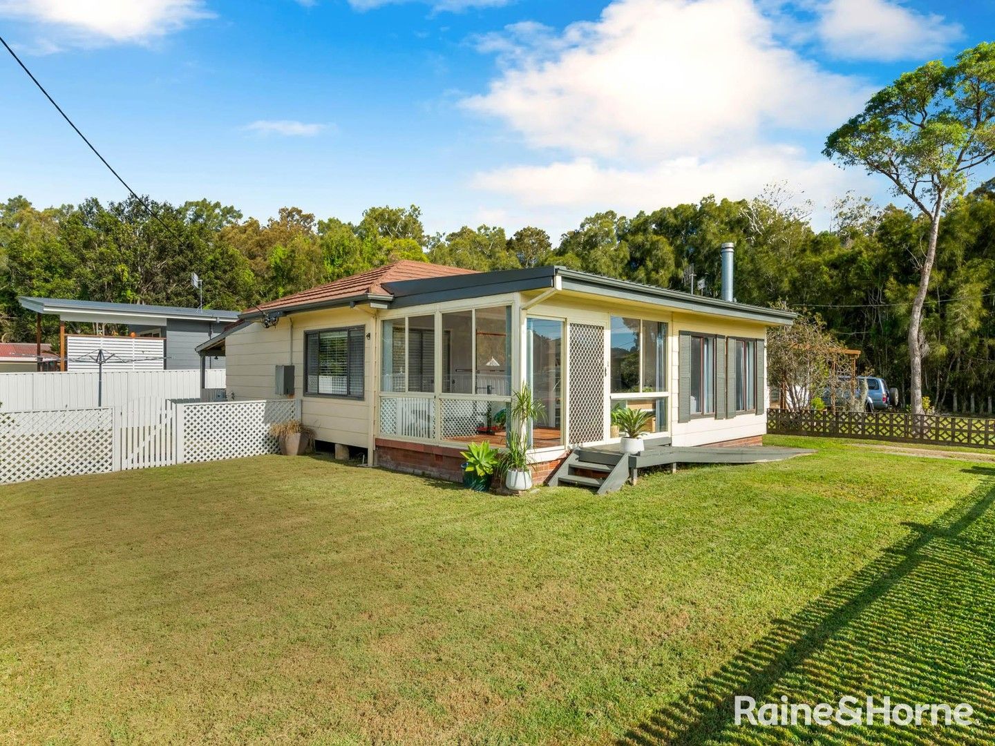 33 Kincumber Crescent, Davistown NSW 2251, Image 0