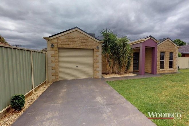 Picture of 1/88 Rutherford Street, SWAN HILL VIC 3585