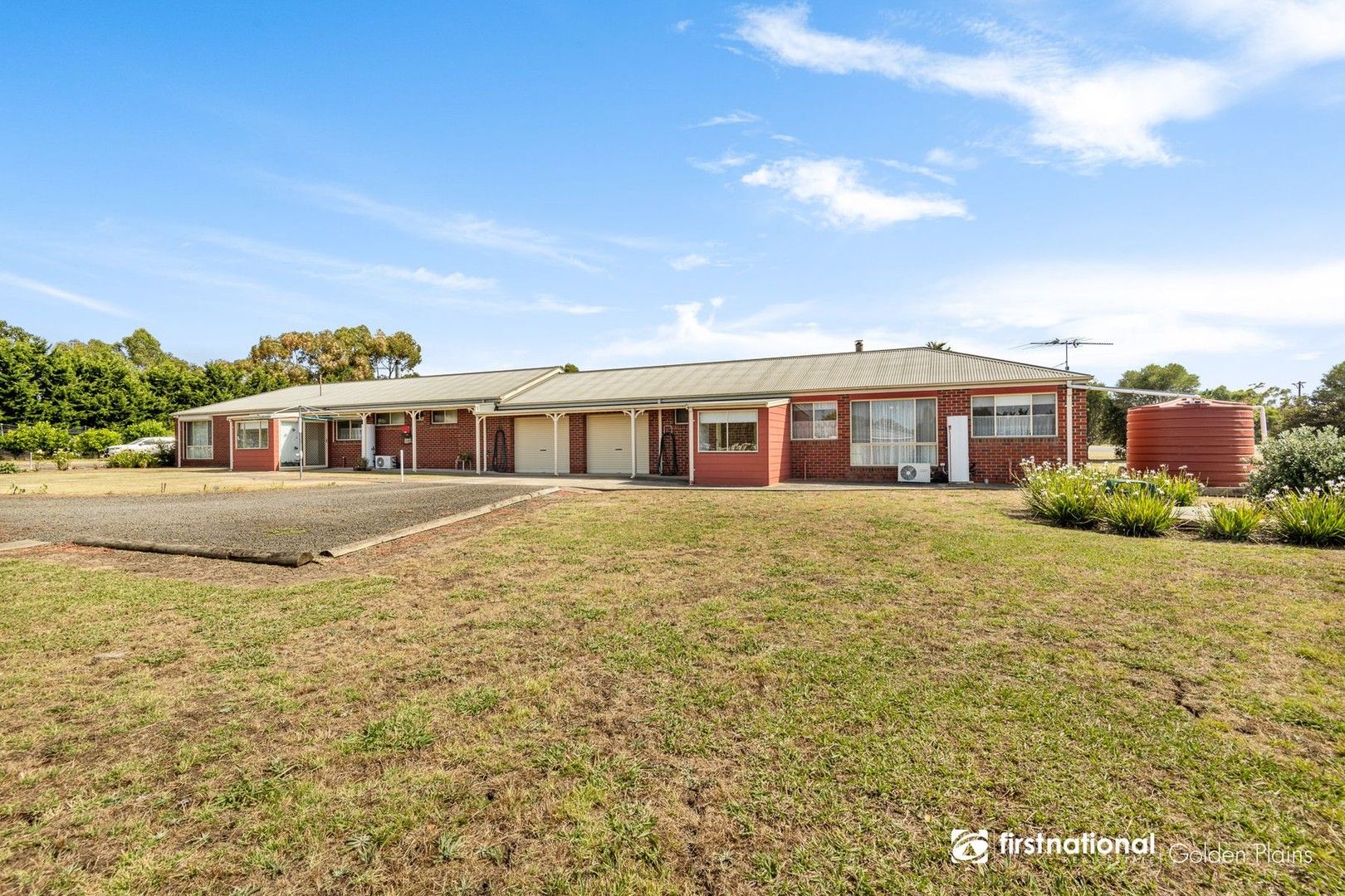 4 bedrooms House in 114 Burnside Road BANNOCKBURN VIC, 3331