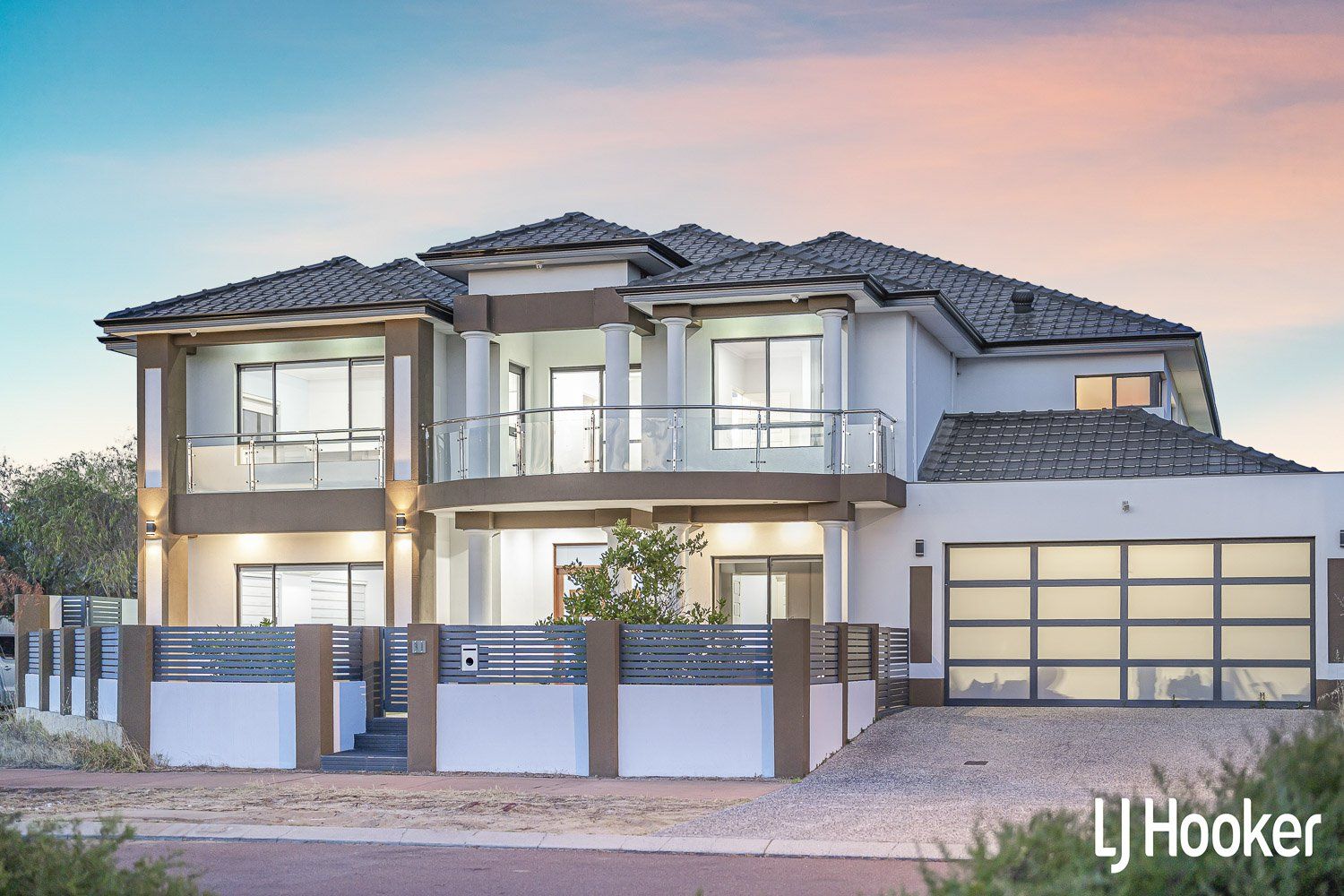 8 bedrooms House in 31 Michigan Turn SOUTHERN RIVER WA, 6110