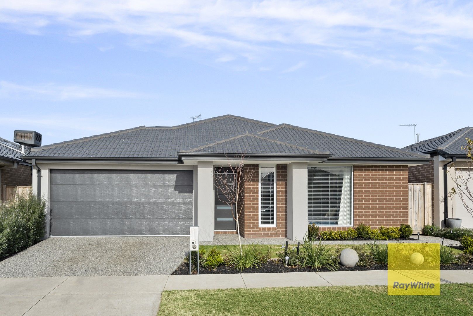 4 bedrooms House in 61 Mcarthur Crescent ARMSTRONG CREEK VIC, 3217
