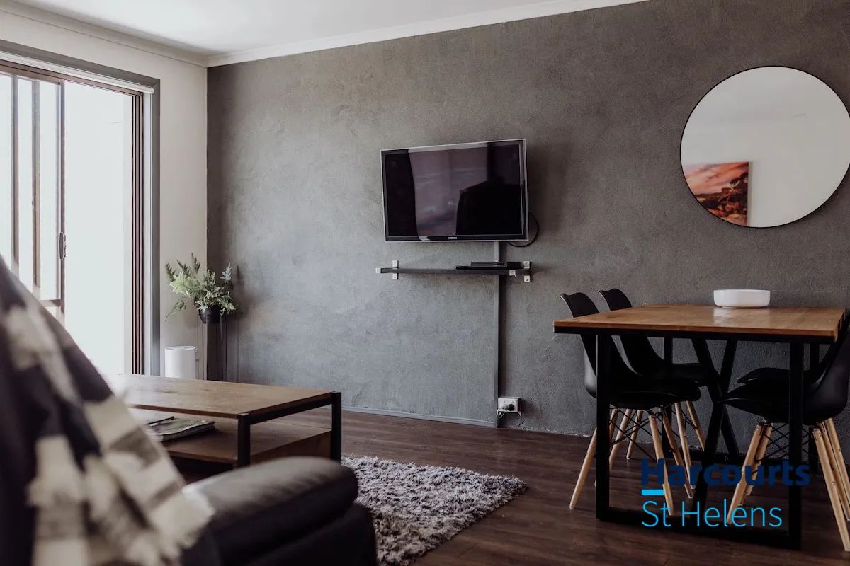 2 bedrooms House in 8/16-18 Halcyon Grove ST HELENS TAS, 7216