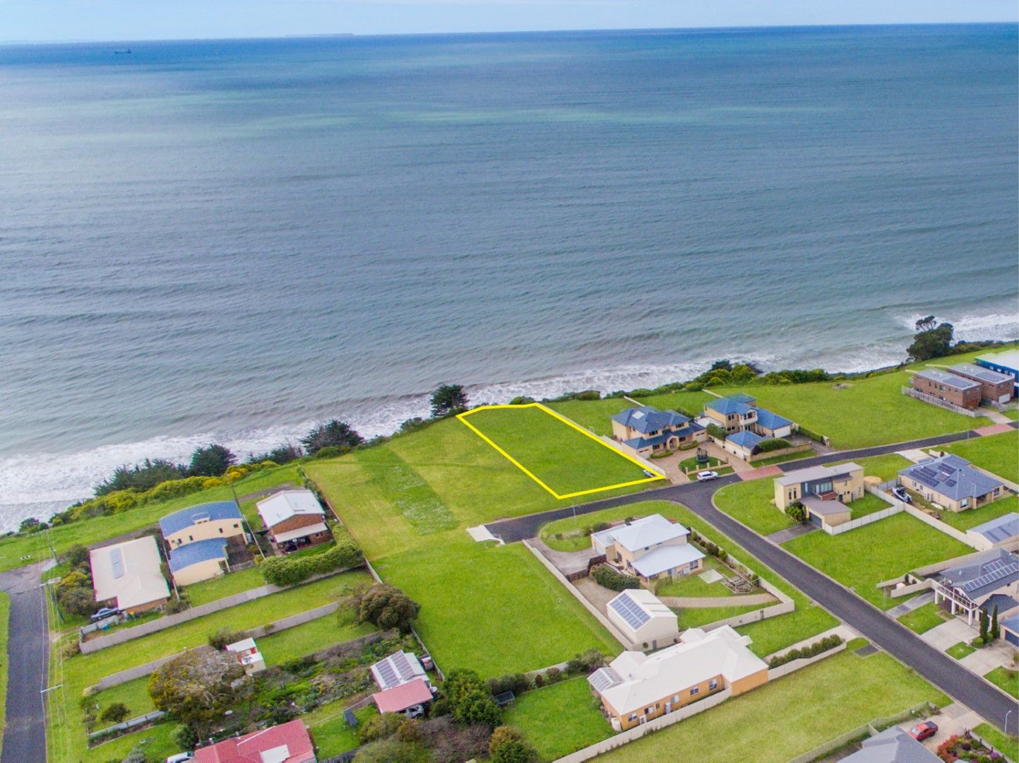 Vacant land in 21 Seaview Terrace, PORTLAND VIC, 3305