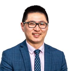 Deron Wang, Sales representative