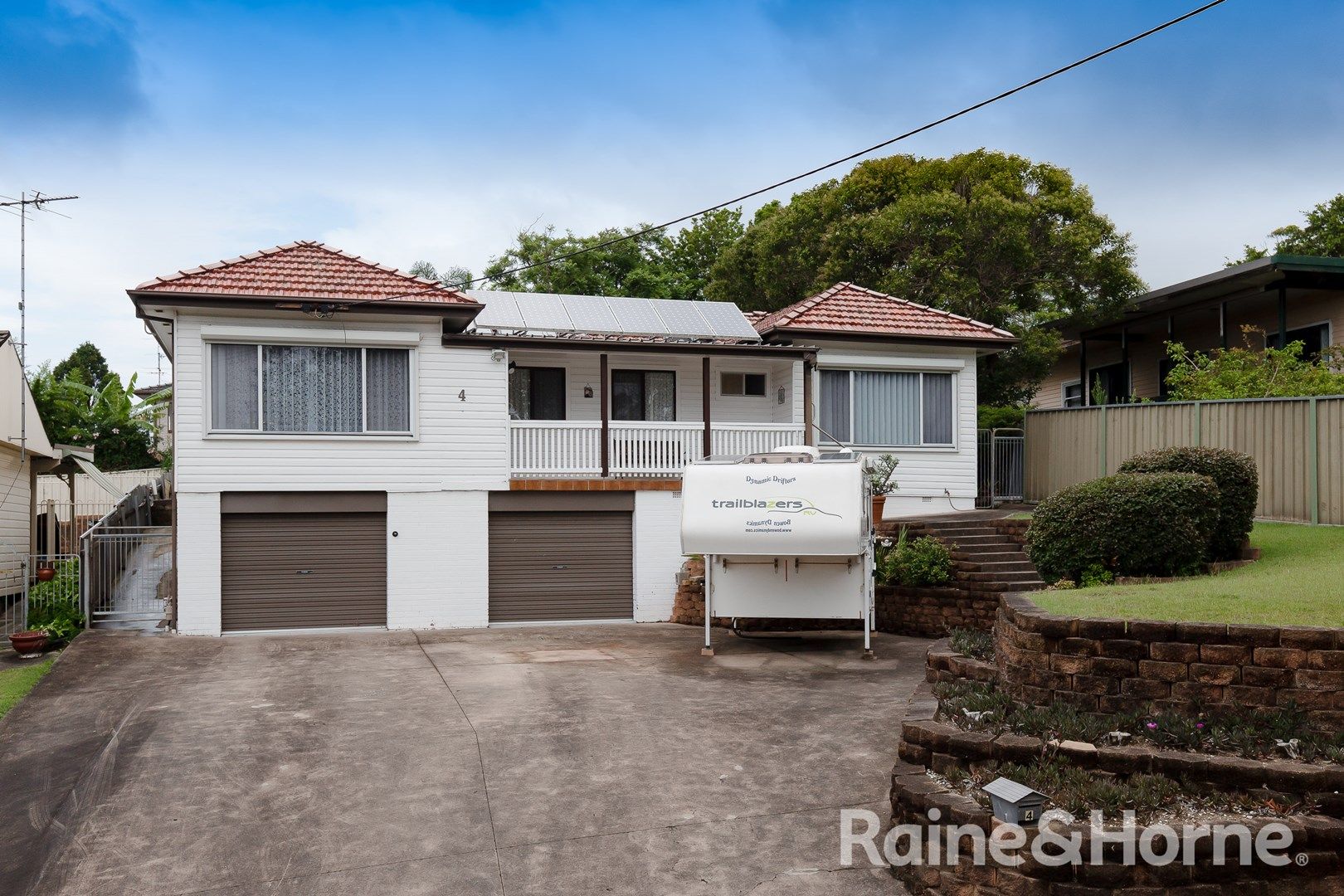 4 Walumbi Avenue, Tingira Heights NSW 2290, Image 0