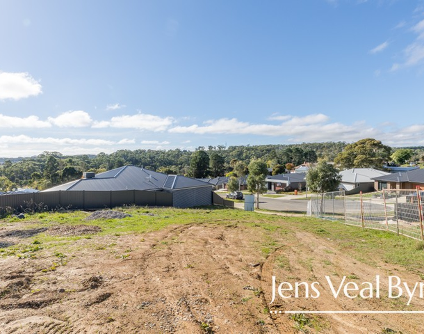 10 Observation Court, Brown Hill VIC 3350