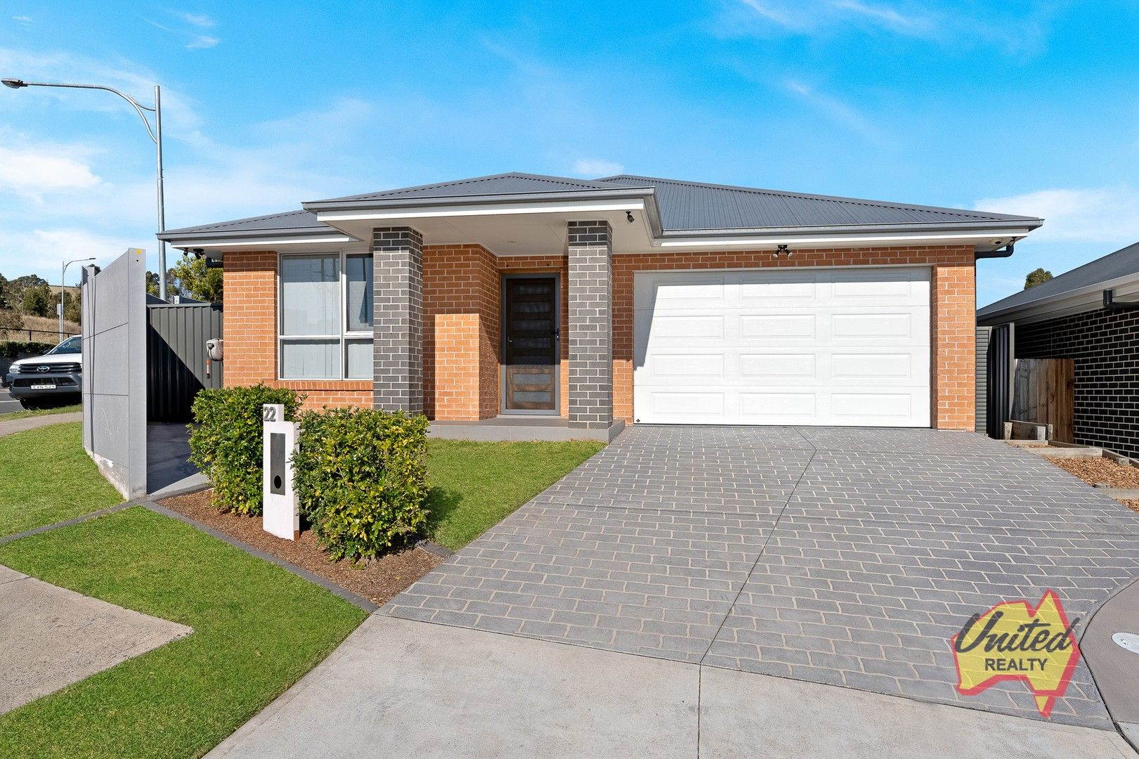 4 bedrooms House in 22 Summers Street SPRING FARM NSW, 2570