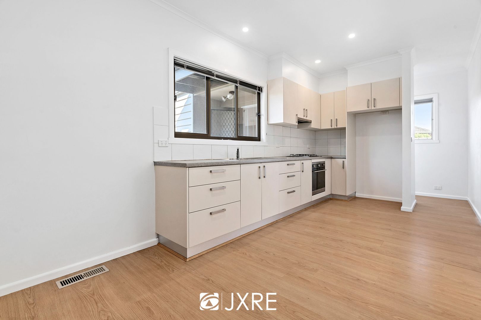 1/68 Edinburgh Street, Clayton VIC 3168, Image 2