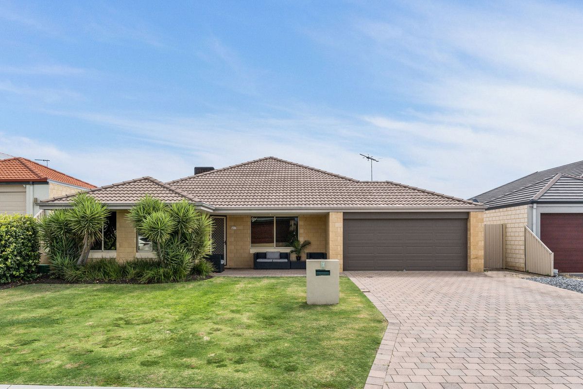 7 Dianella Link, Sinagra WA 6065, Image 1