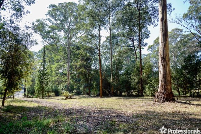 Picture of 34 Whitegum Drive, EAST WARBURTON VIC 3799