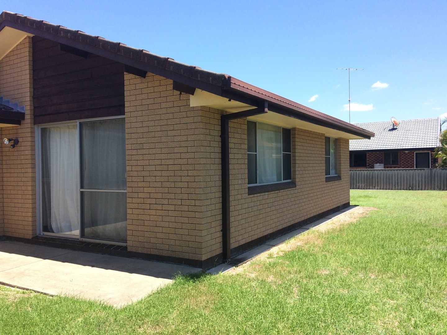 2/6 Topaz Court Hollywell Property History Address Research Domain