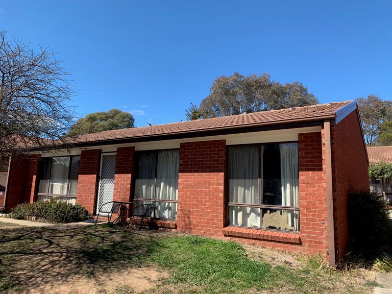 3 bedrooms Townhouse in 2/1 Bilkurra Street QUEANBEYAN WEST NSW, 2620