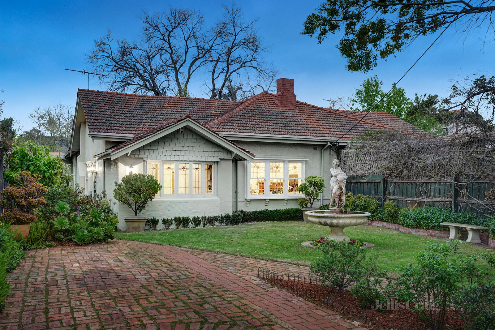 6A Central Park Road, Malvern East VIC 3145