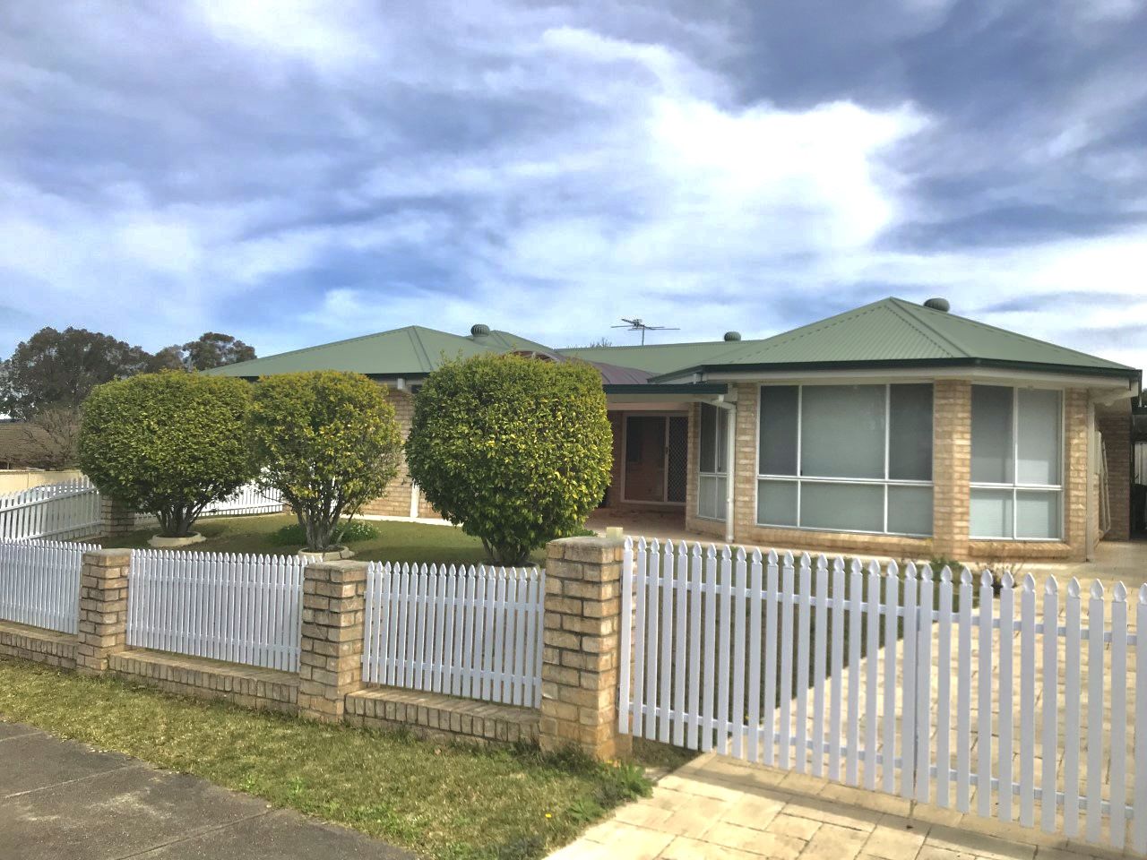 4 bedrooms House in 20 Tulloch Terrace CESSNOCK NSW, 2325