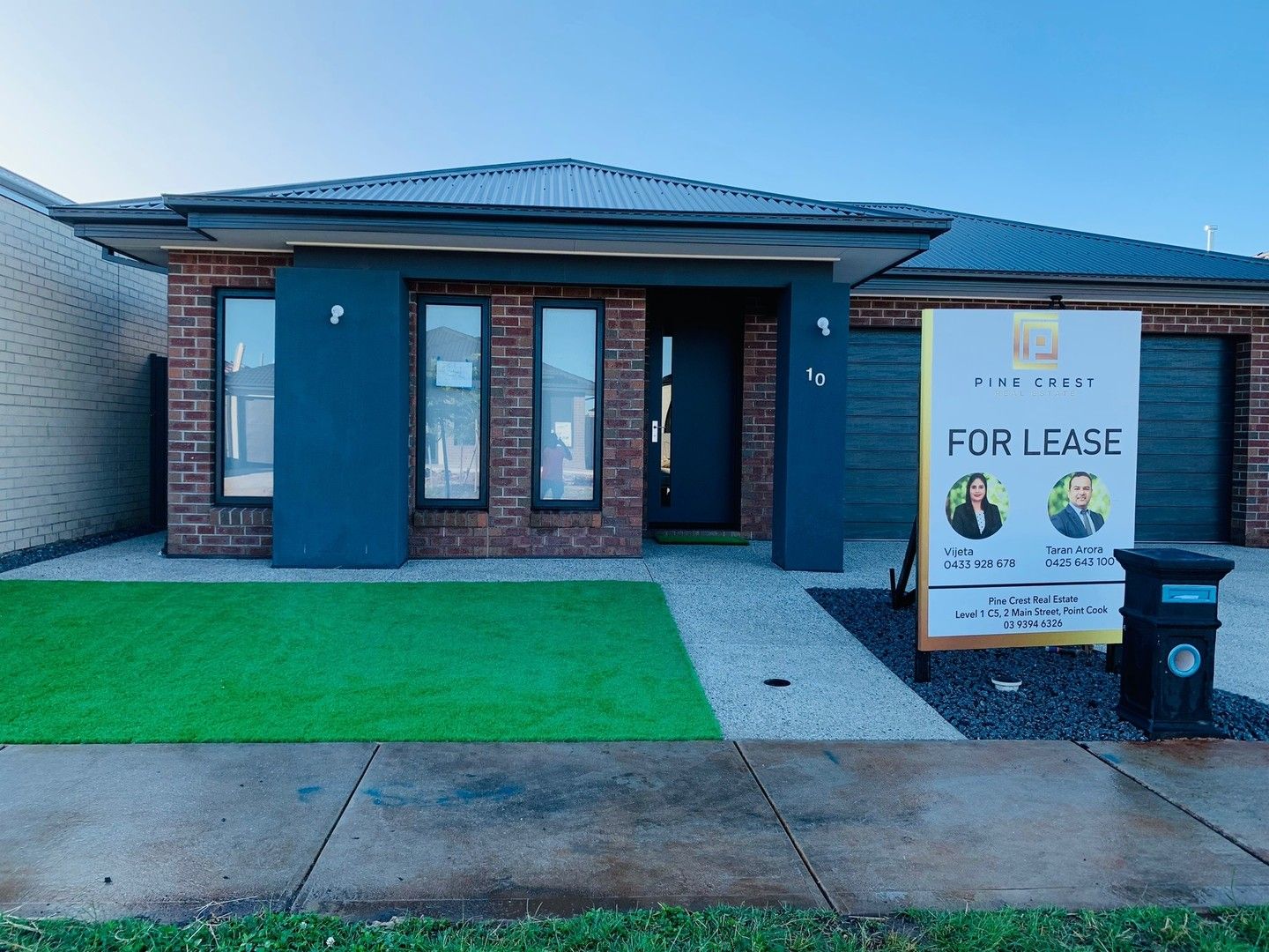 10 Huntingfield Street, Thornhill Park VIC 3335 House For Rent 450