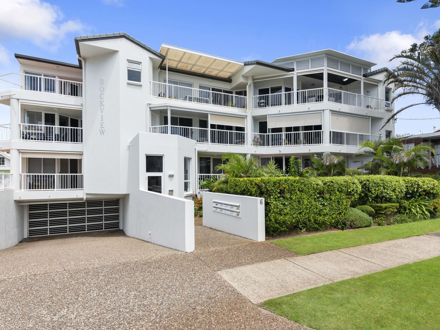 2/6 Tomewin Street, Currumbin QLD 4223, Image 1