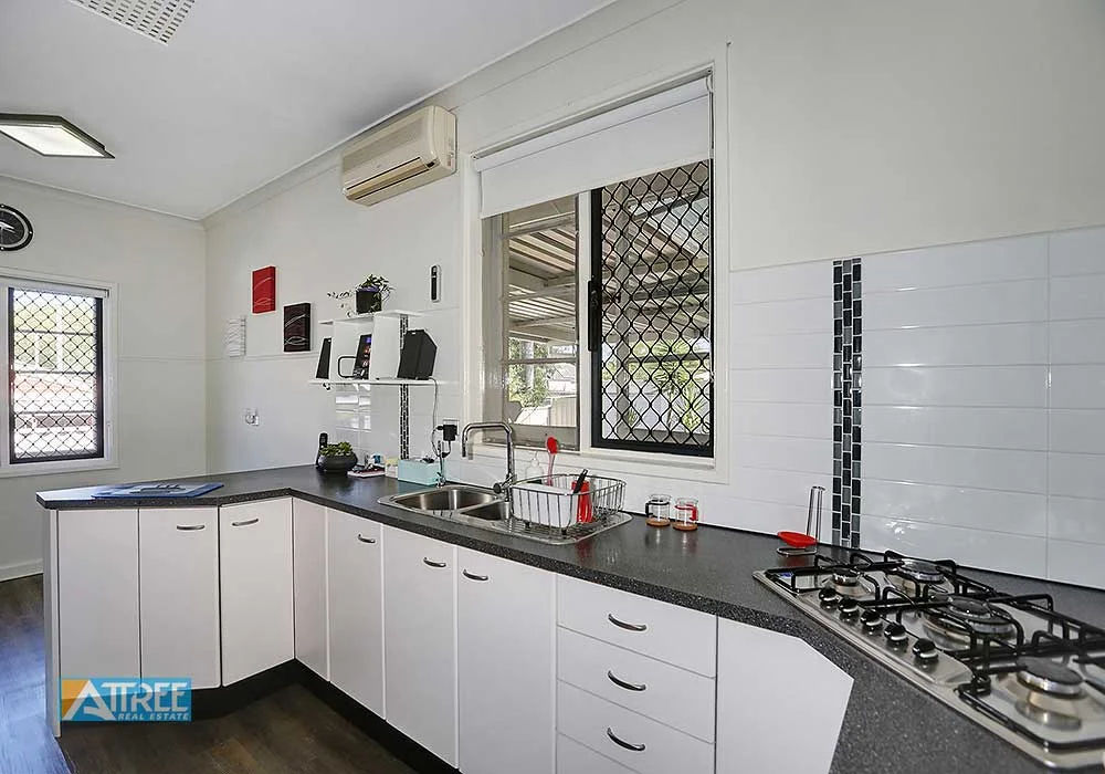 Additional image 15 of 27 Clinton Avenue, St James WA 6102