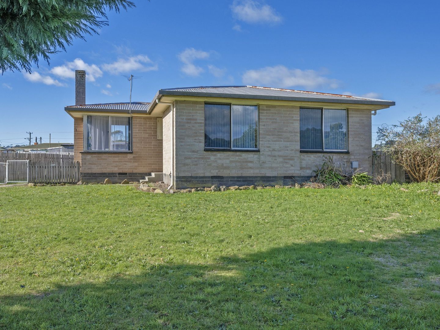 17 Wedge Street, Smithton TAS 7330, Image 2