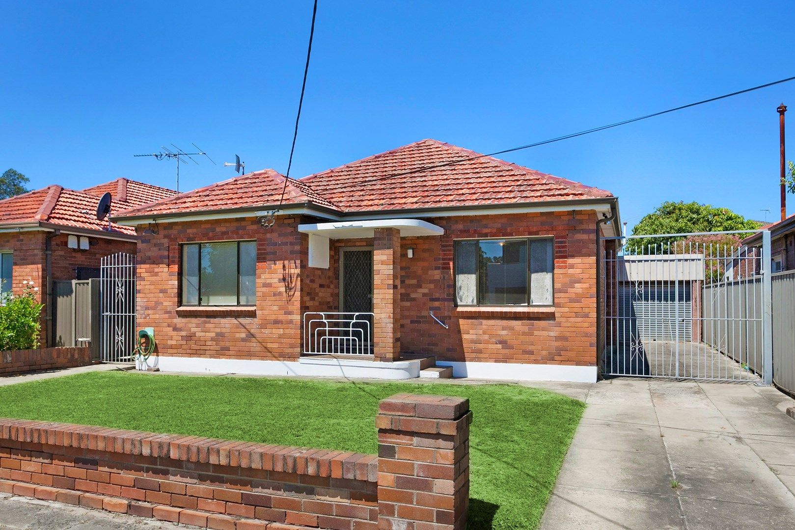 19 Owen Avenue, Kyeemagh NSW 2216, Image 0