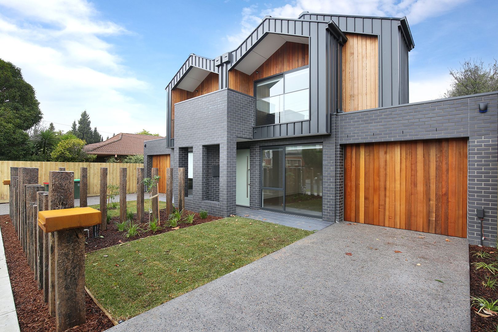 3 bedrooms House in 25A Turner Avenue GLEN HUNTLY VIC, 3163