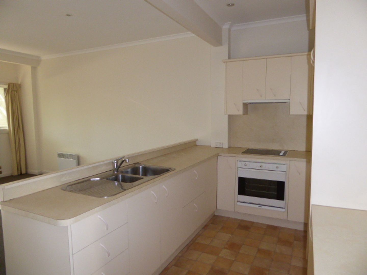 4/339 Flemington Road, North Melbourne VIC 3051 Townhouse For Rent