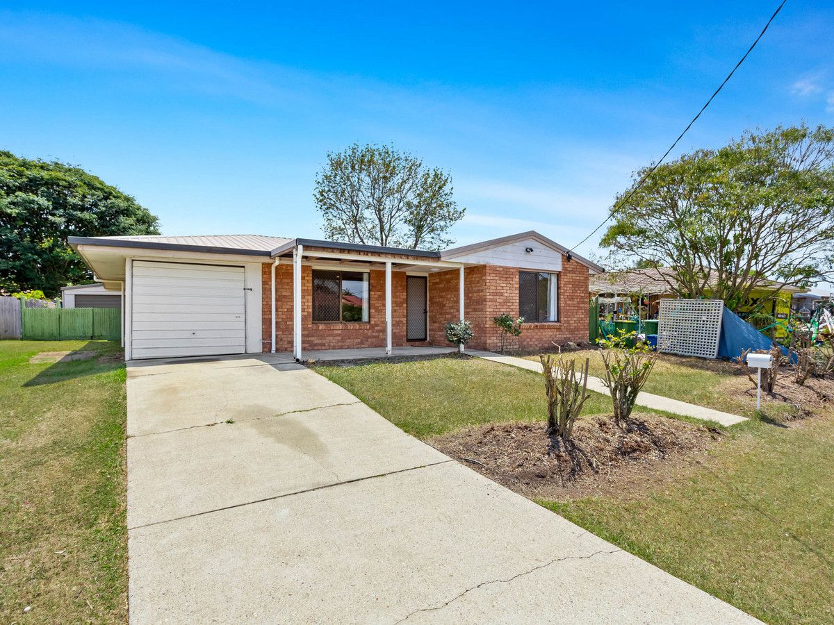 3 bedrooms House in 16 Karenia Street BRAY PARK QLD, 4500