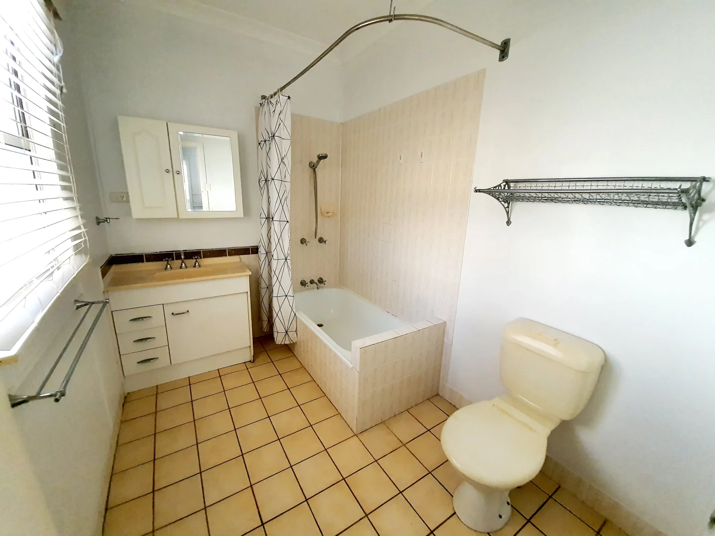 Additional image 10 of 17 Jeays Street, Scarborough QLD 4020