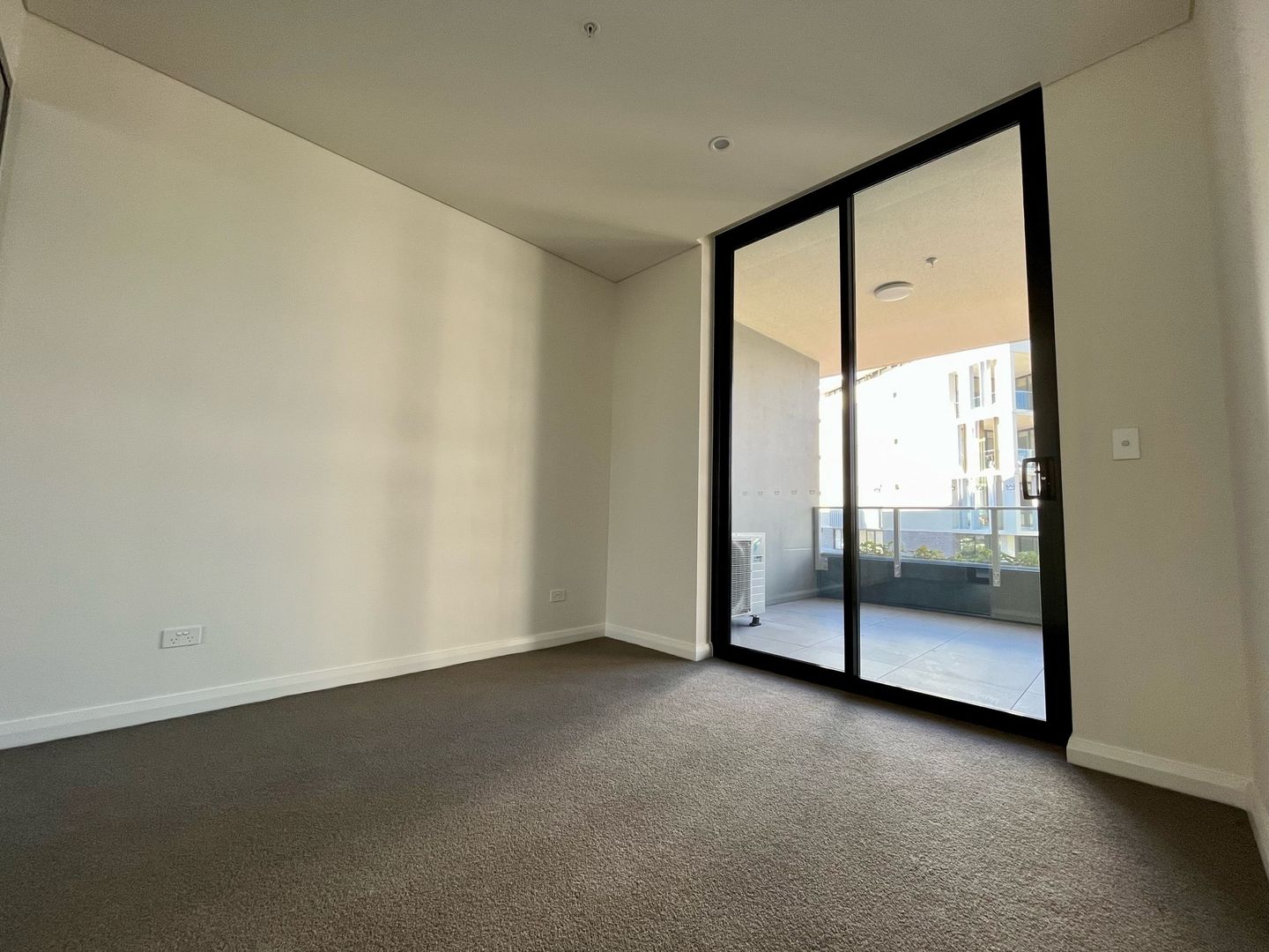 315/32 Civic Way, Rouse Hill NSW 2155, Image 2