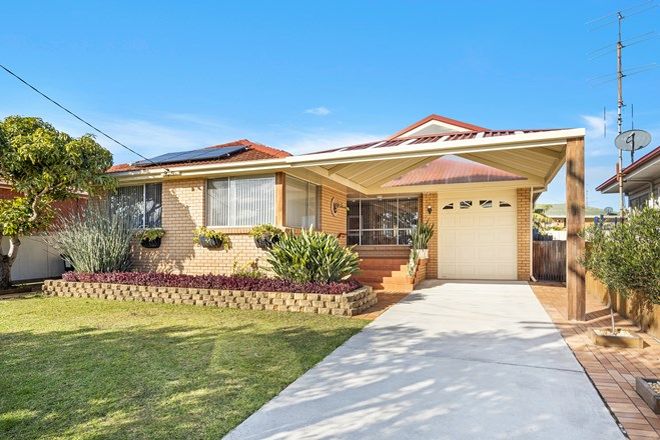 Picture of 5 Roberts Avenue, BARRACK HEIGHTS NSW 2528