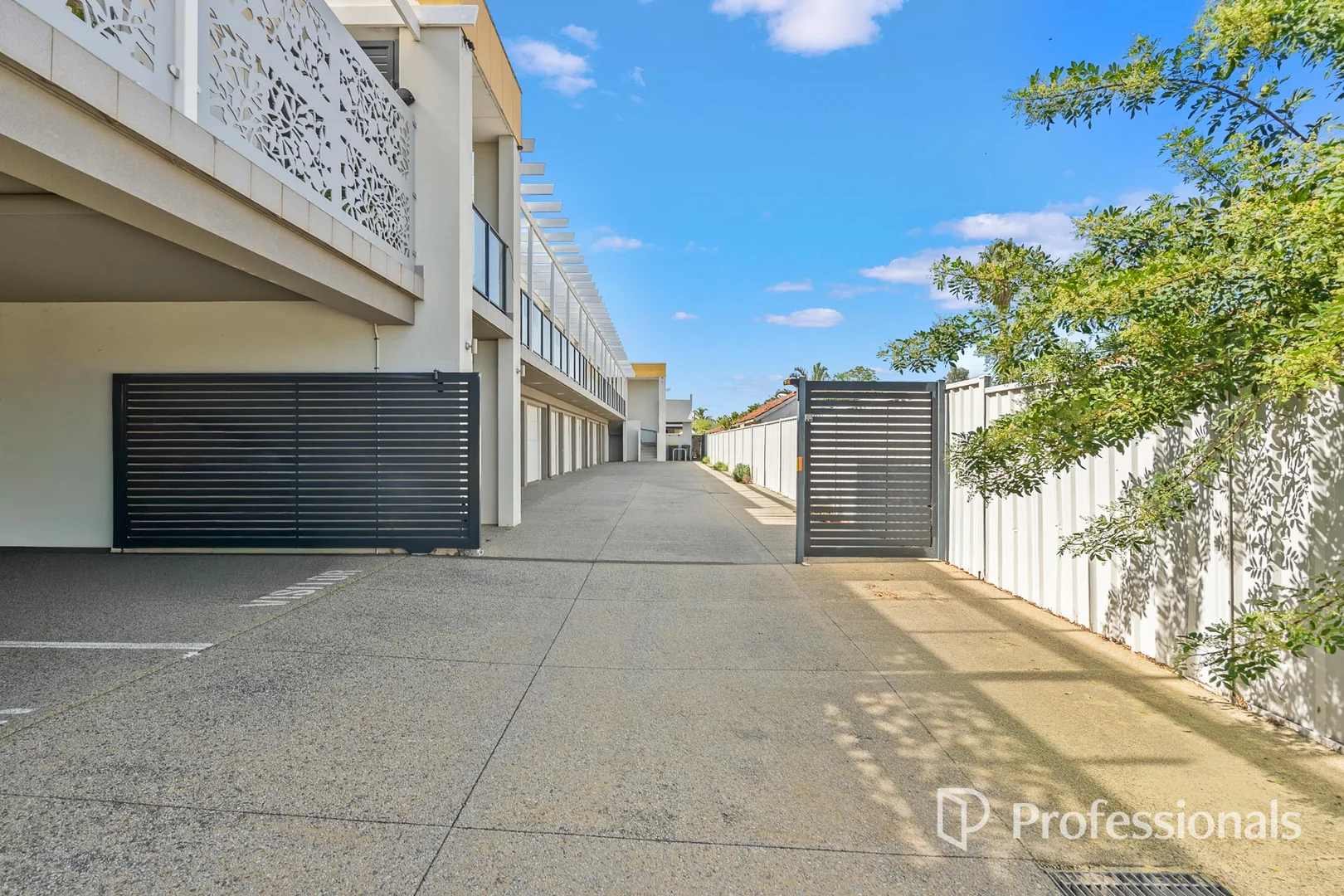 Additional image 18 of 2/18 Mathoura Street, Midland WA 6056
