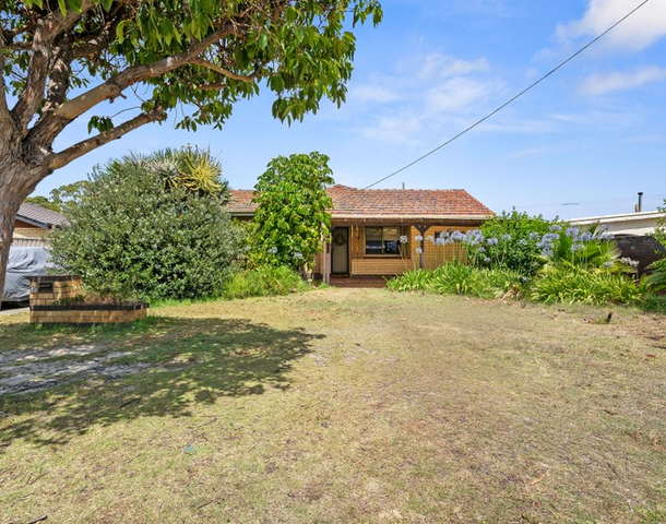 3 Simmonds Street, Morley WA 6062