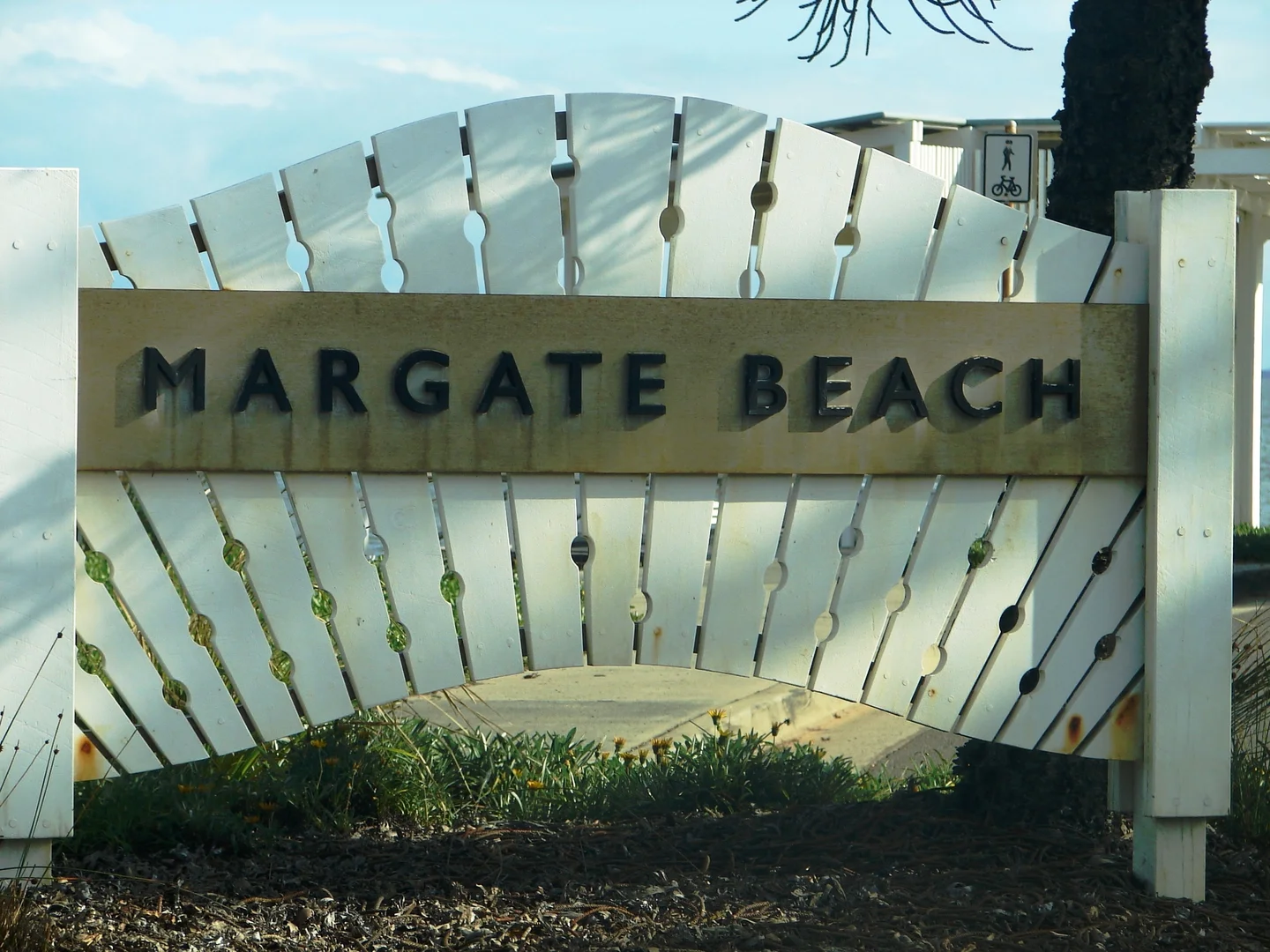 Additional image 11 of 2 Bank Street, Redcliffe QLD 4020