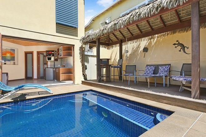 Picture of 1/80 McLean Street, COOLANGATTA QLD 4225
