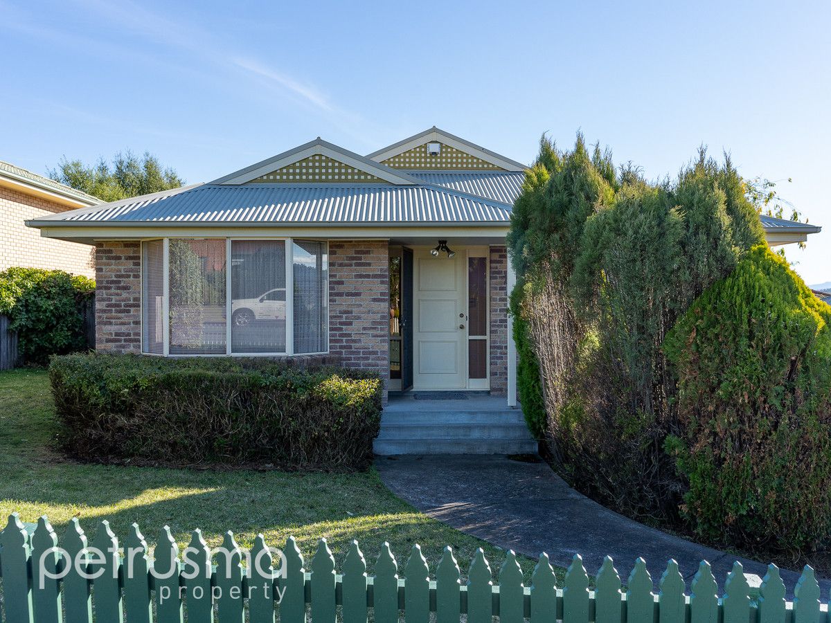 8 Buckingham Drive, Howrah TAS 7018, Image 0