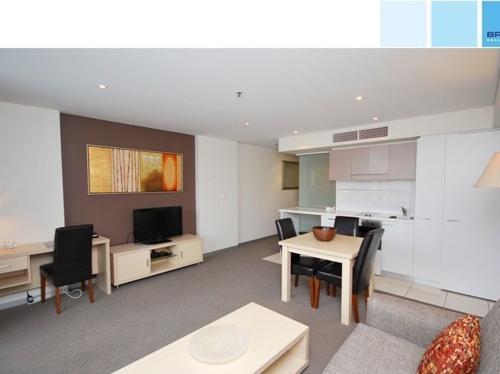 808/104 North Terrace, Adelaide SA 5000, Image 2