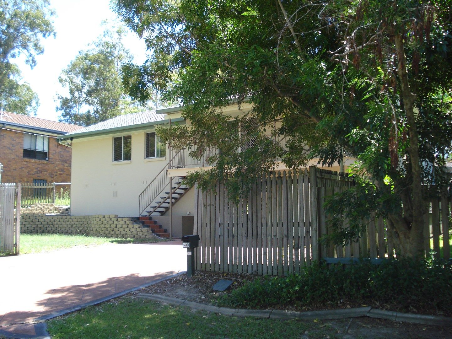 547 Ashmore Road, Ashmore Property History & Address Research Domain
