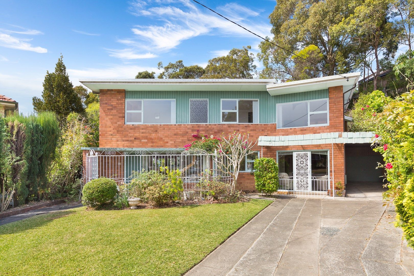 27 Robin Place, Caringbah South NSW 2229, Image 0