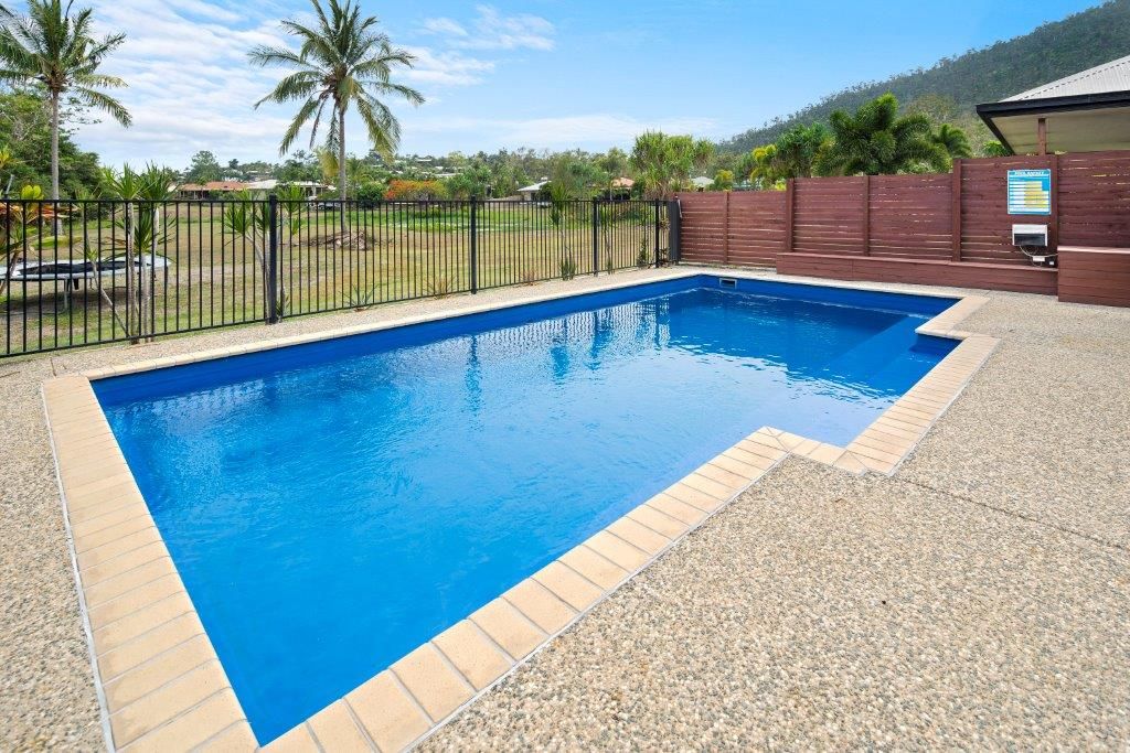 87 Abell Road, Cannonvale QLD 4802, Image 2