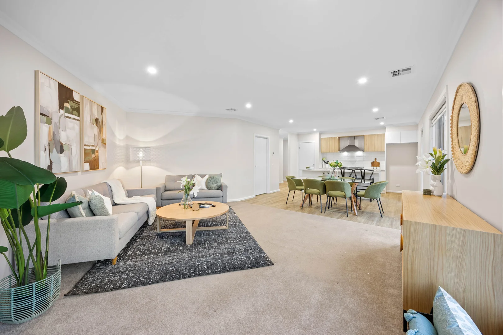 Additional image 12 of 43 Cinnamon Drive, Lake Gardens VIC 3355