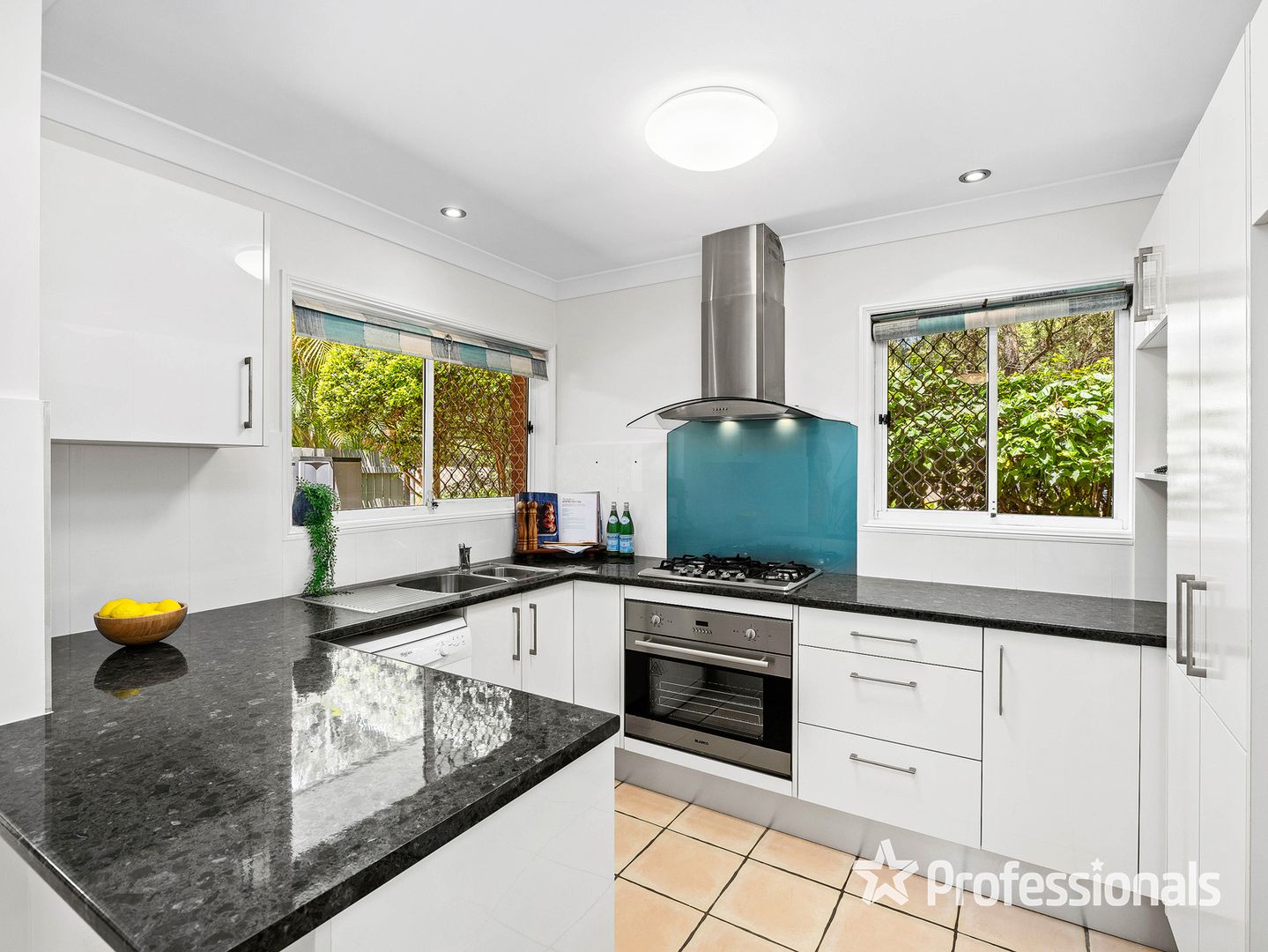 6/67 Brookfield Road, Kenmore QLD 4069, Image 2