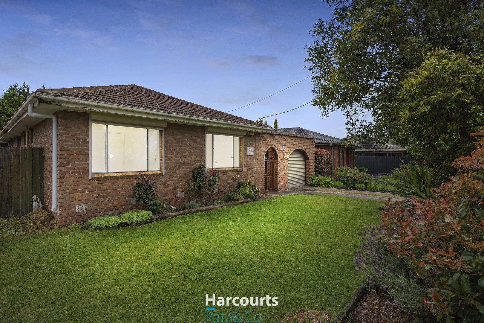 4 bedrooms House in 34 Savannah Crescent EPPING VIC, 3076