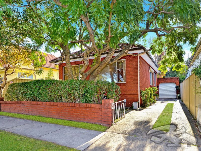 216 Brighton Ave, Campsie NSW 2194, Image 0