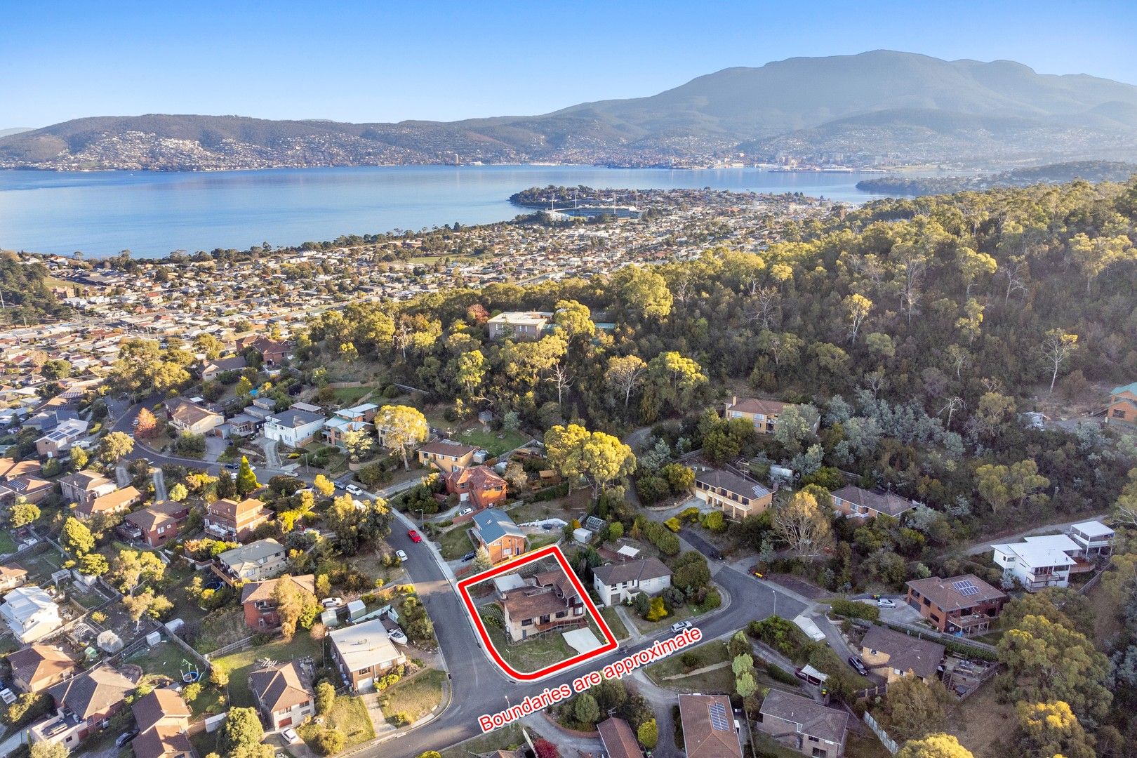 7 Warren Court Howrah TAS 7018 Domain