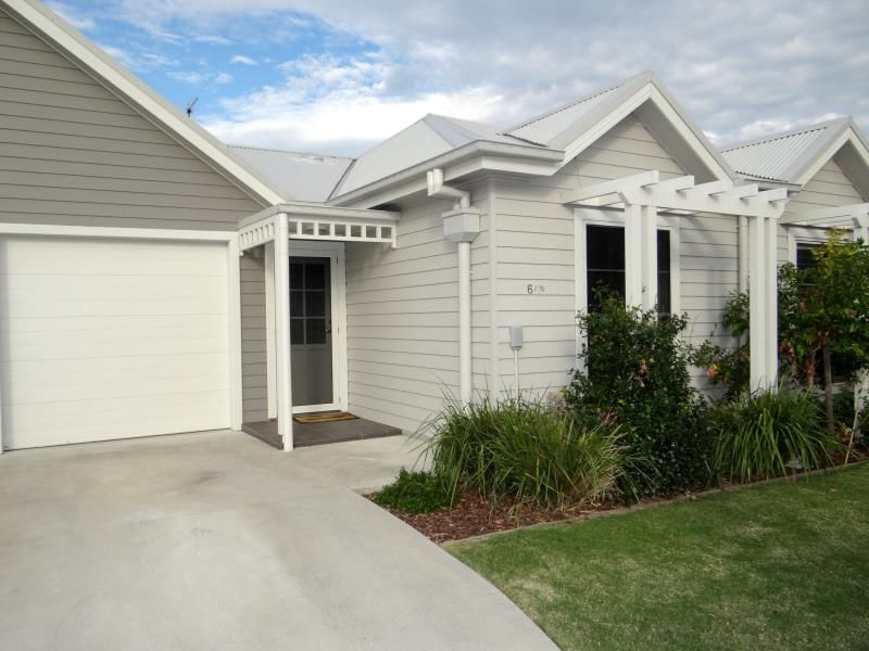 2 bedrooms Villa in 6/76 Harriet Street WARATAH NSW, 2298