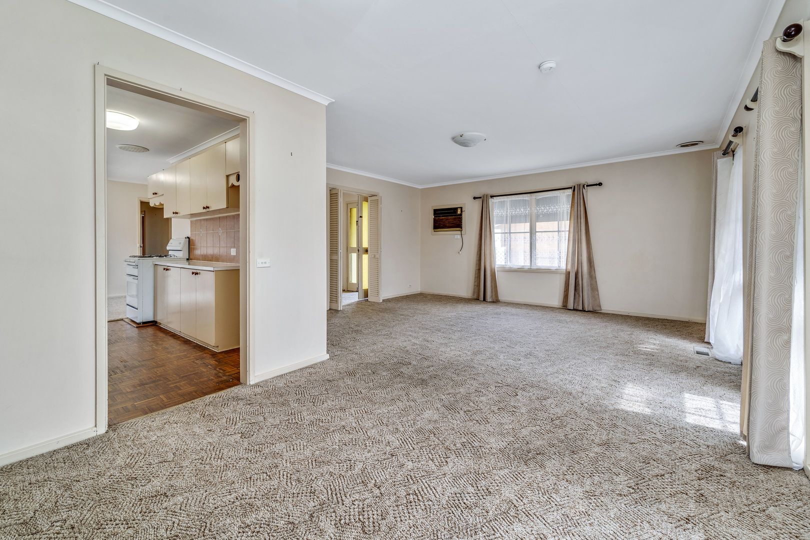 81 Fullagar Crescent, Higgins ACT 2615, Image 2