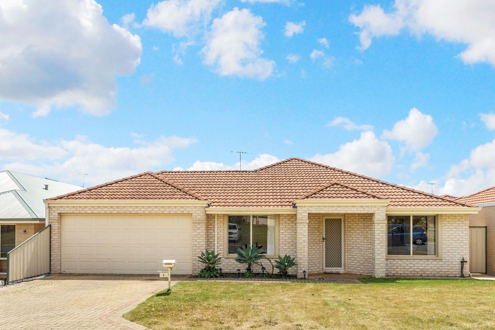 4 Gandossi Court, Success WA 6164, Image 0